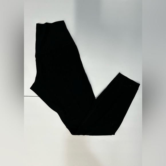 Lululemon Align Ribbed Black High-Rise Leggings-25" - Picture 5 of 5